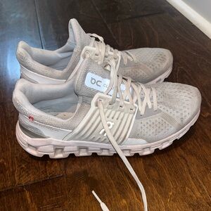 On Running Women's Cloudswift Shoes - Glacier / White- on clouds